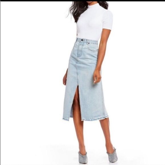 GIANNI BINI Lady Luck light-wash denim midi skirt size 27 - Picture 1 of 14